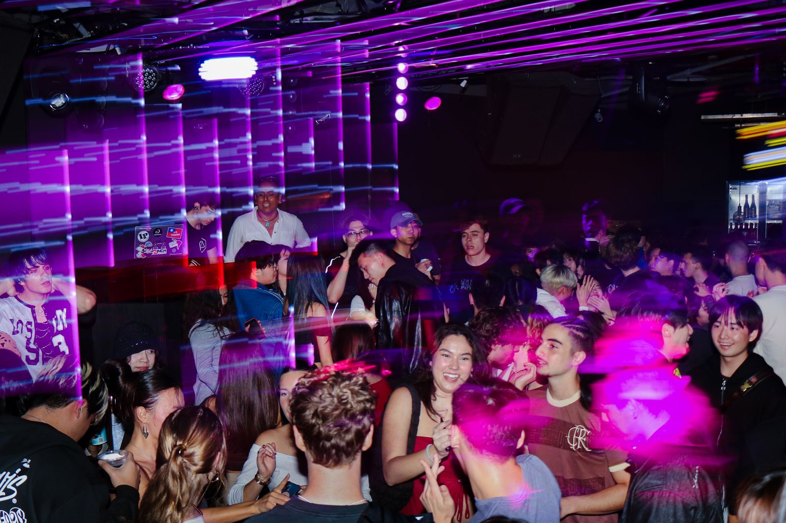 Weekend club night packed to capacity at Maji Square